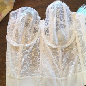 Goddess strapless to Waist white